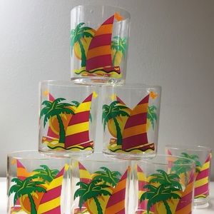 💥🎄💥Vintage pitcher + cup set 🌴🟣🟦🟡